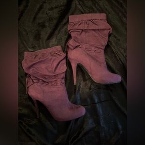 Shoe Dazzle purple boots